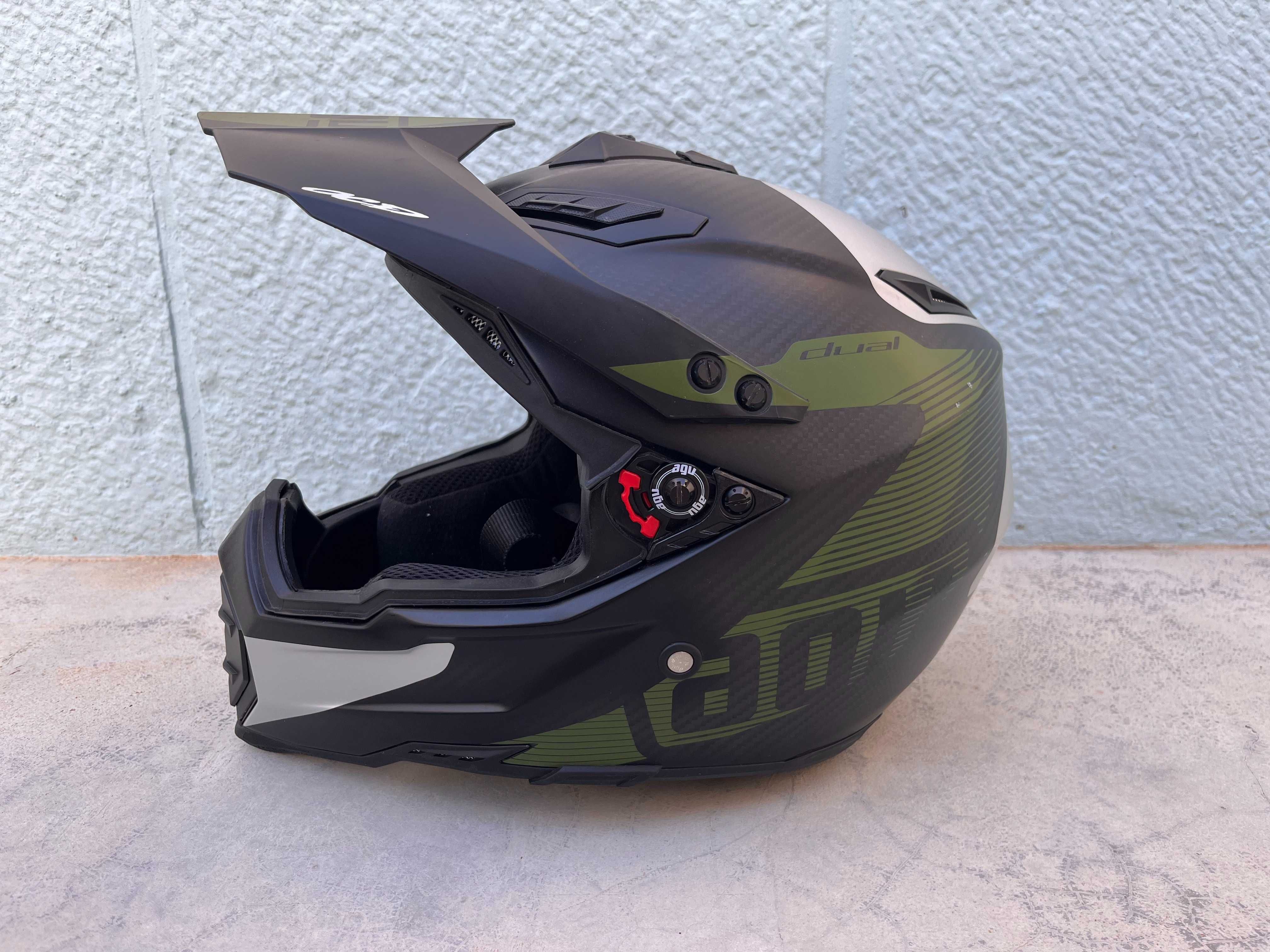 Capacete AGV AX-8 Dual Carbon - Tamanho L - 59/60 cm