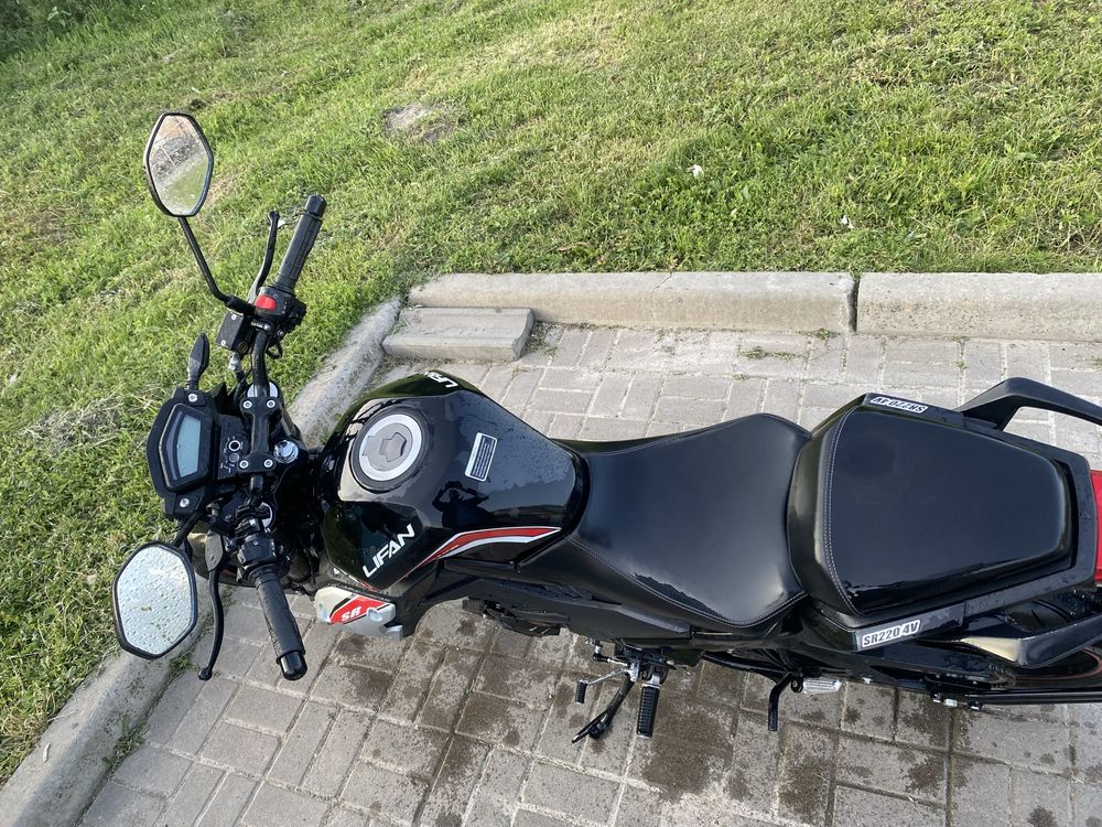 LIFAN SR 220 4 V