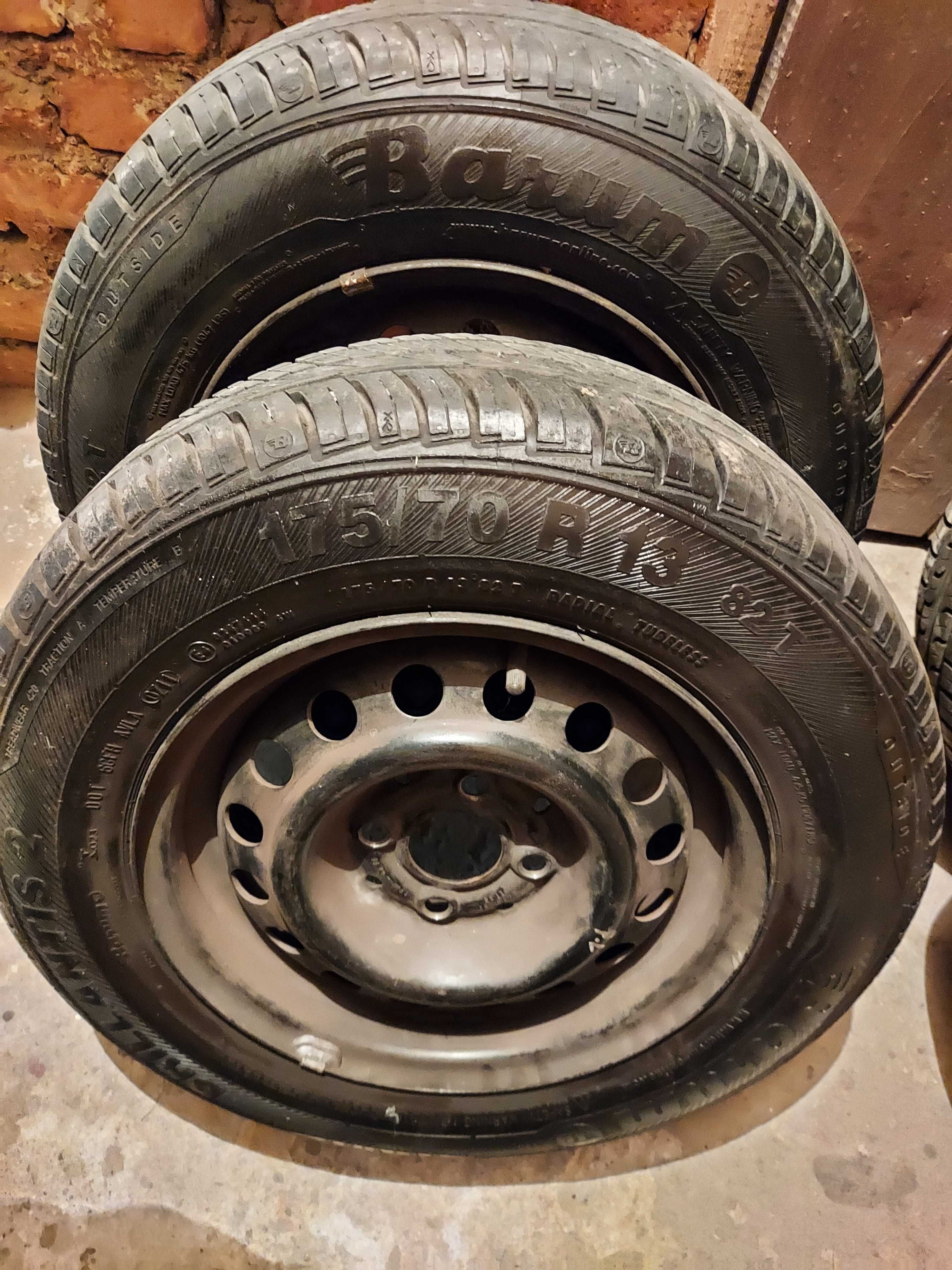 Sprzedam koła letnie 175/70 R13 Volkswagen , Seat ...