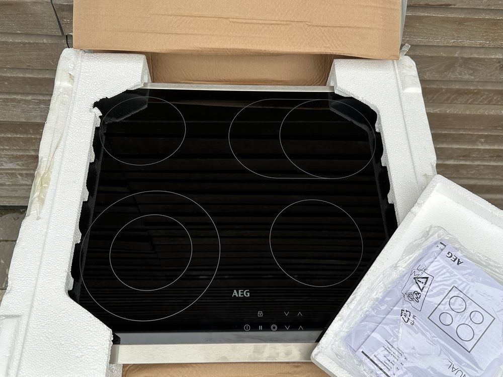 Нова варильна поверхня Aeg HK634060XB