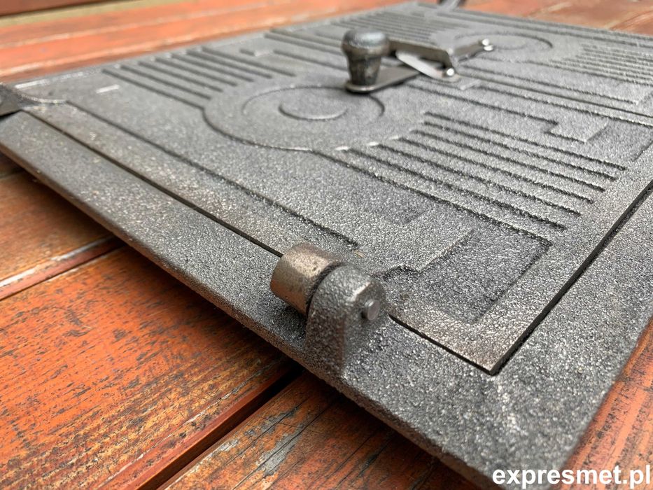 Wędzok Drzwiczki żeliwne do wędzarni,grilla,pieca,Retro ! Duże i małe