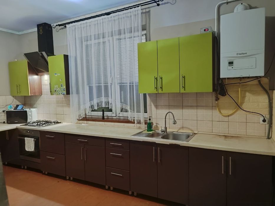 Кухонні меблі кухонний