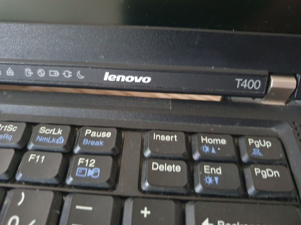 Lenovo T400 laptop