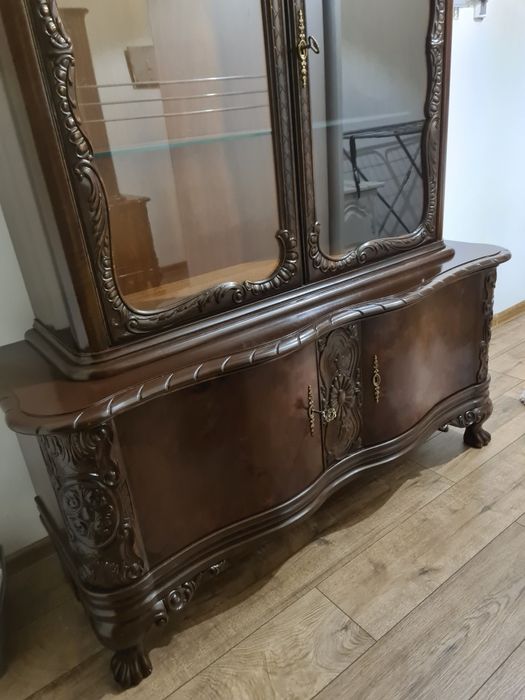 Kredens witryna komoda na lwich łapach