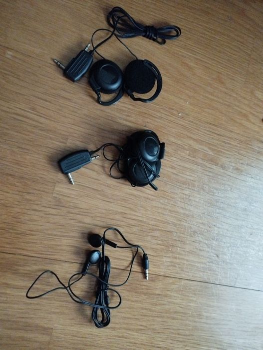 Auriculares com fio