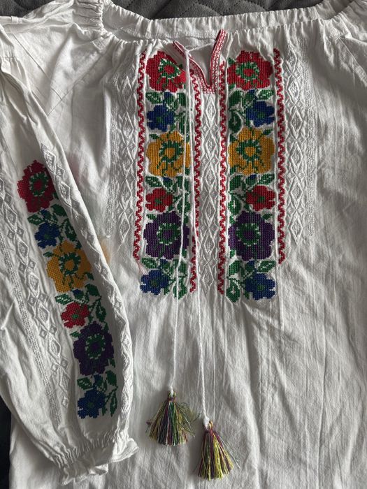 Вишиванка для дівчинки