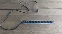 PDU 8 Tomadas para Rack 19” com Interruptor - Distribuição de Energia