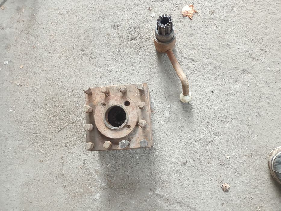 Imak nożowy tokarni