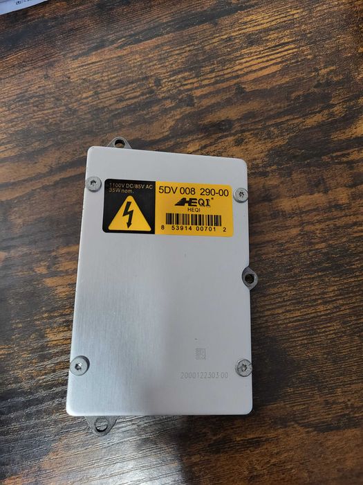 przetwornica xenon mercedes 5dv008-290