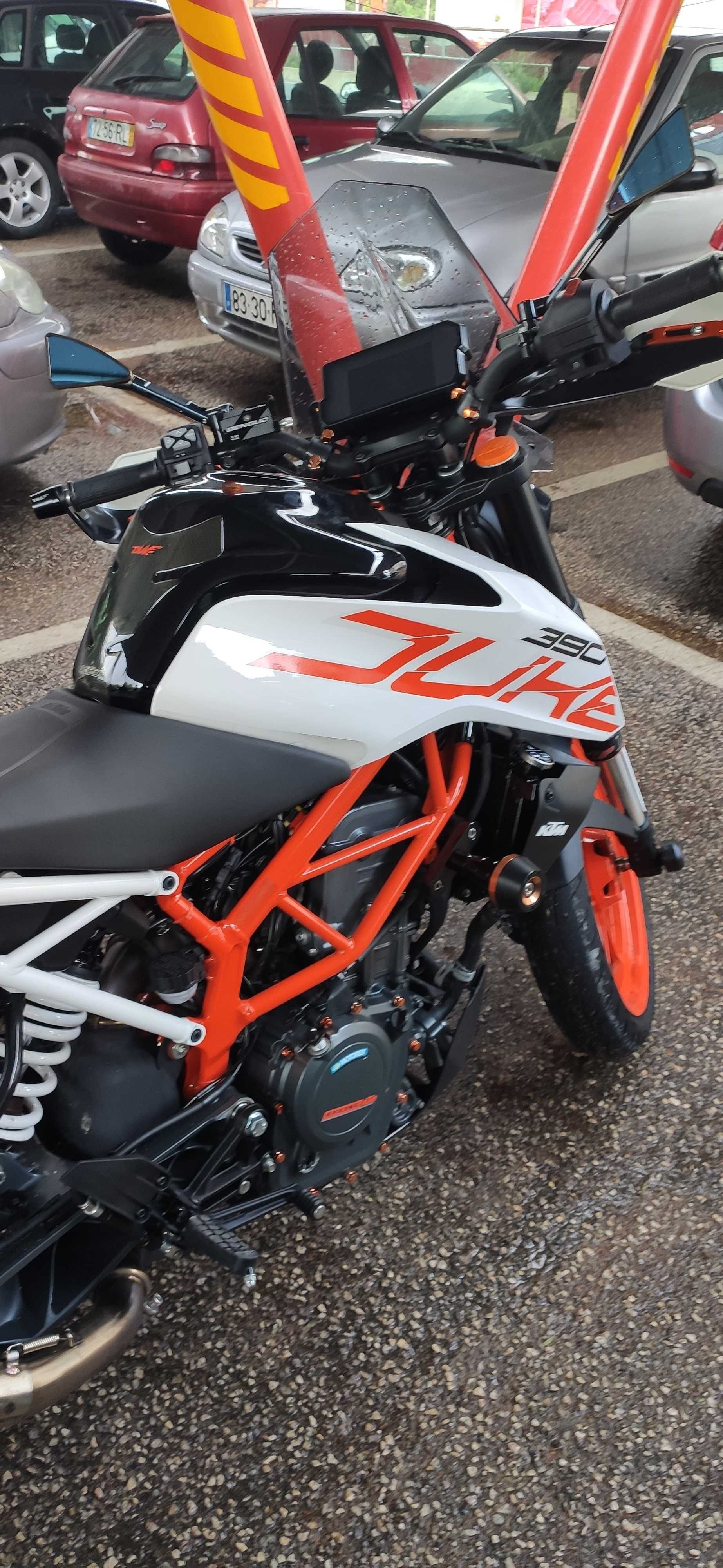 KTM Duke 390 Carta A2