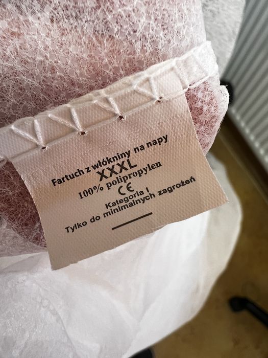 Fartuch jednorazowy z włókniny – XXXL | 100% polipropylen | na napy