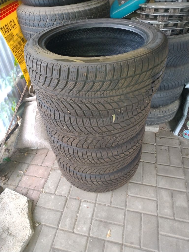 Opony 235/45r18 zimowe