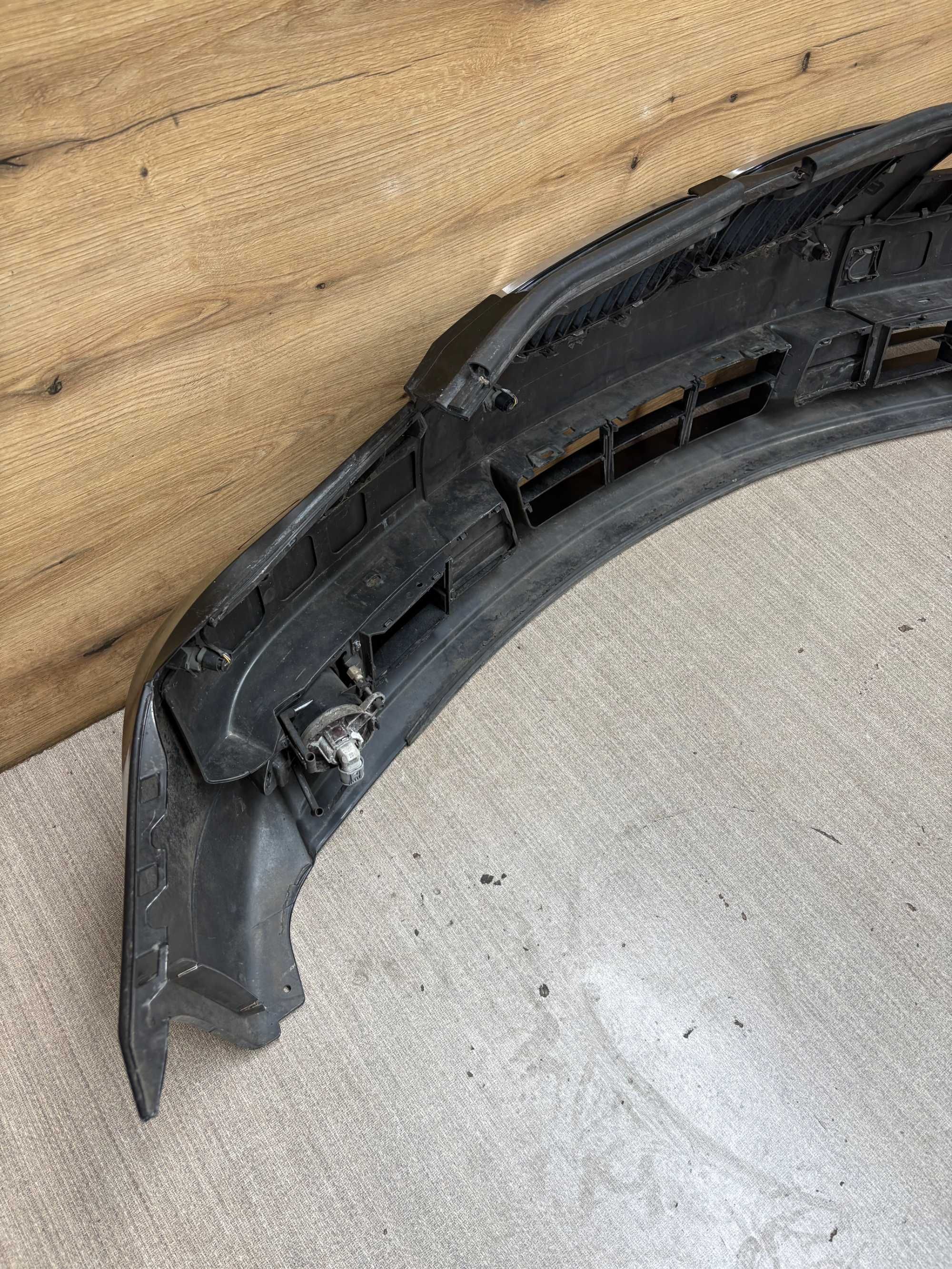 Zderzak przedni bmw e60 kolor 475/9 4xpdc spryski