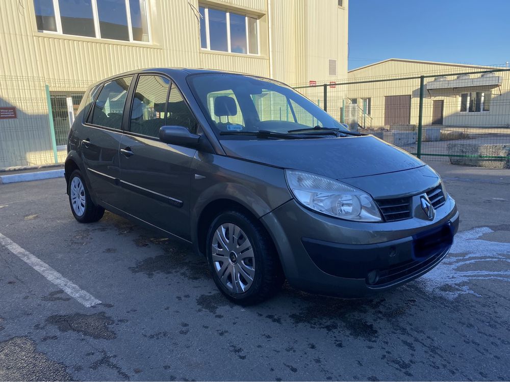 Капот Рено Сценік  Гранд Розборка Renault Grand Scenic 2 1.5/1.9