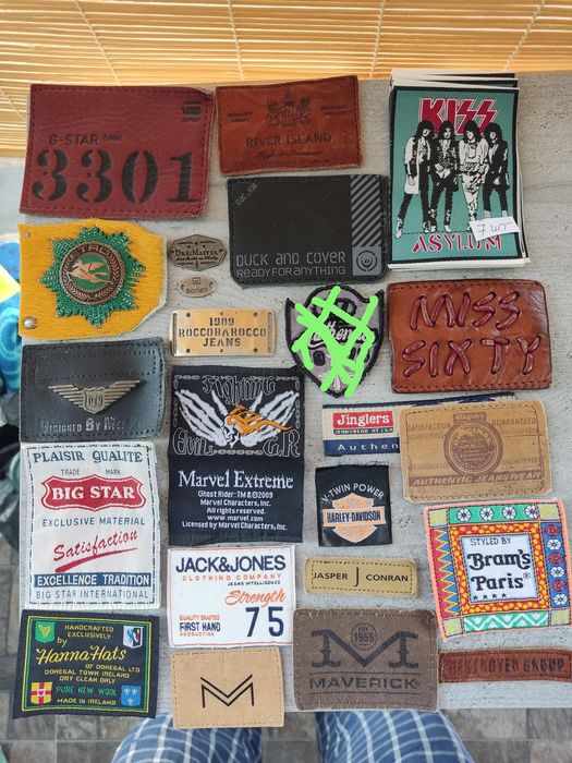 Пуговицы Бирки на джинсы. разные