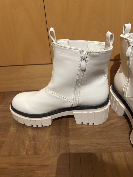Botas brancas N° 38