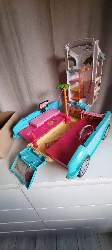 Kamper Barbie Auto
