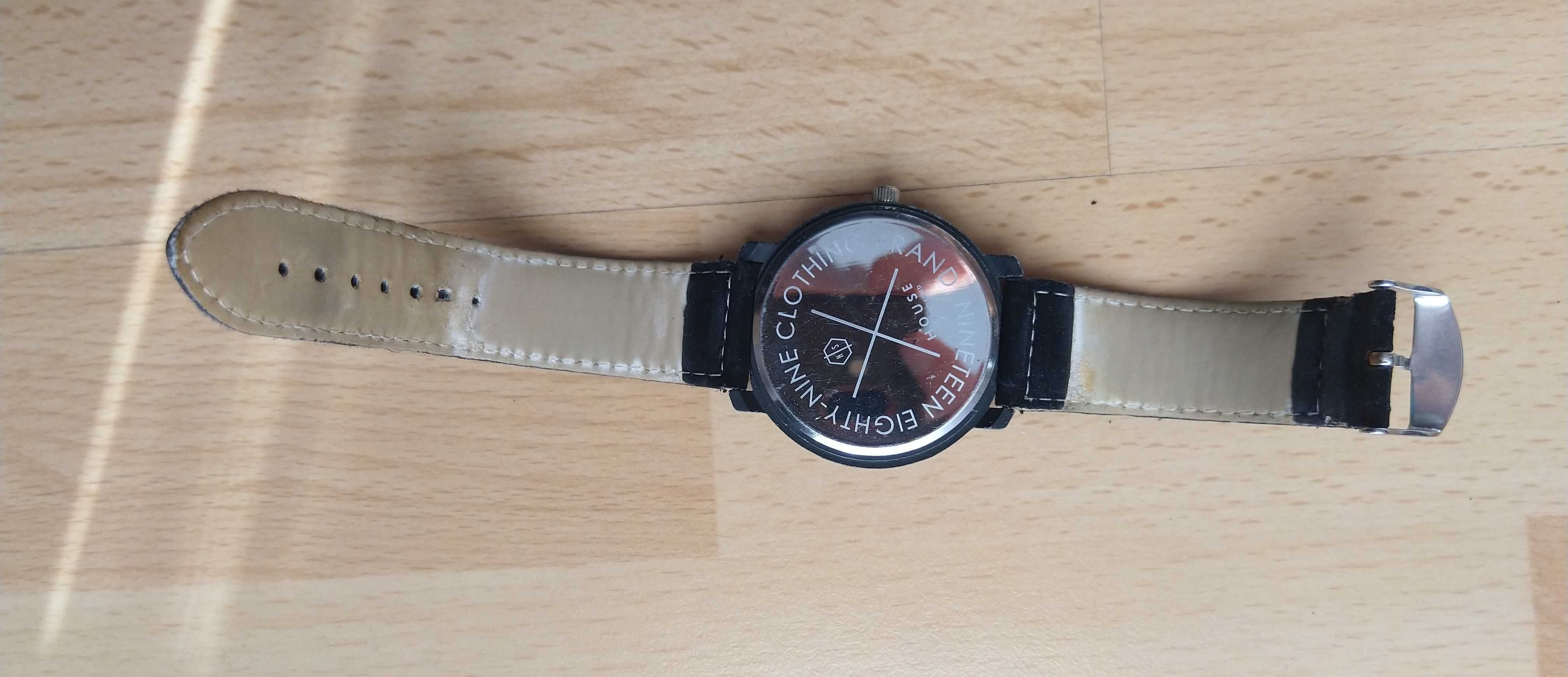 Zegarek uniseks oryginalny House 1989 Clothing Brand w kolorze białym