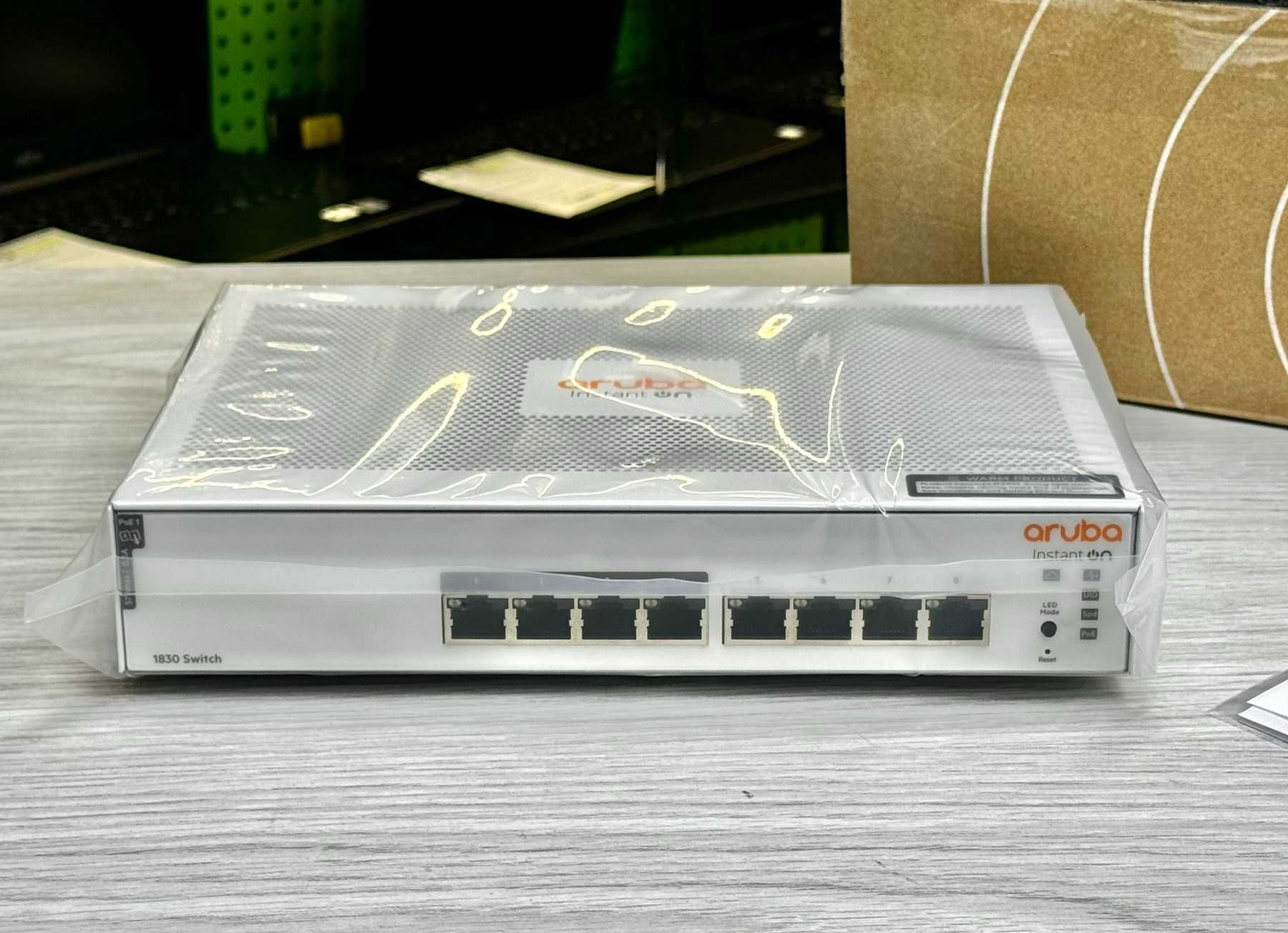 Комутатор Aruba Instant On 1830 8G 4p CL4 PoE 65W Switch HPE JL811A