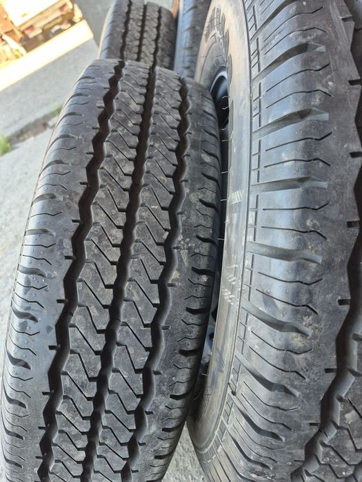 215 75 16 C 216/114 R Hankook