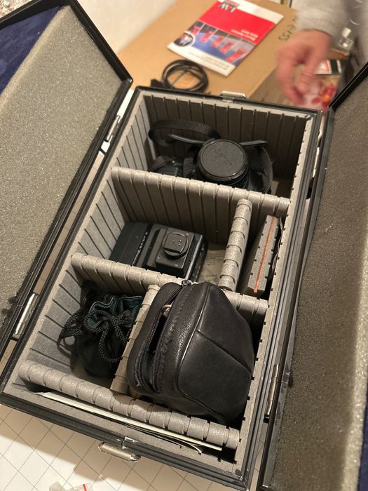 Zestaw aparatów analogowych CANON T70. + walizka