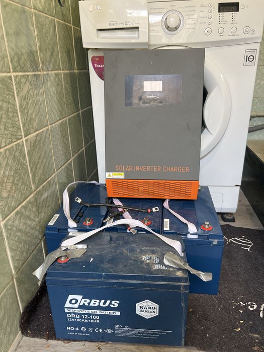 Инвертор 48v + 4 гелевых аккамулятора по 100ам/ч