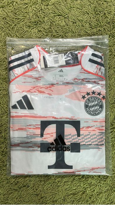 Vendo camisola de futebol de todos os clubes