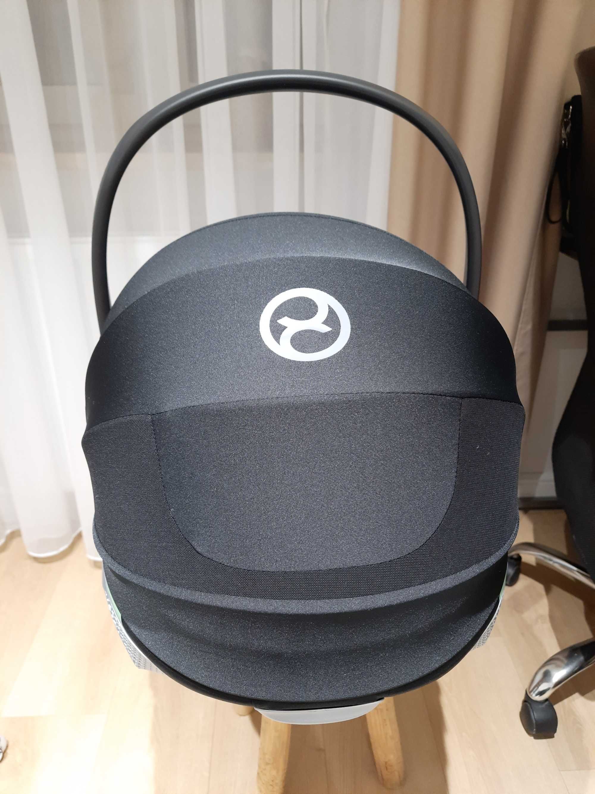 Cybex Cloud T Plus + baza T Stan Idelany