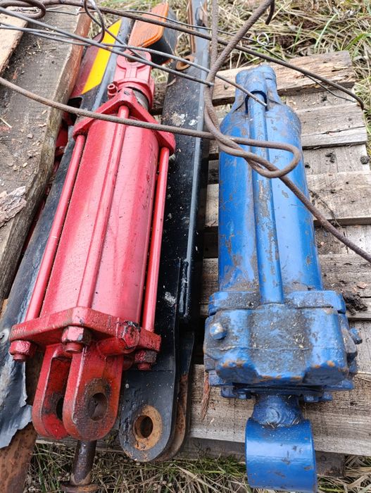 Продам нові та робочі гідроциліндр хтз,.