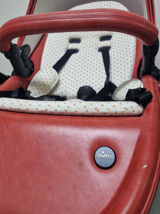 Carrinho Mima encarnado - Usado