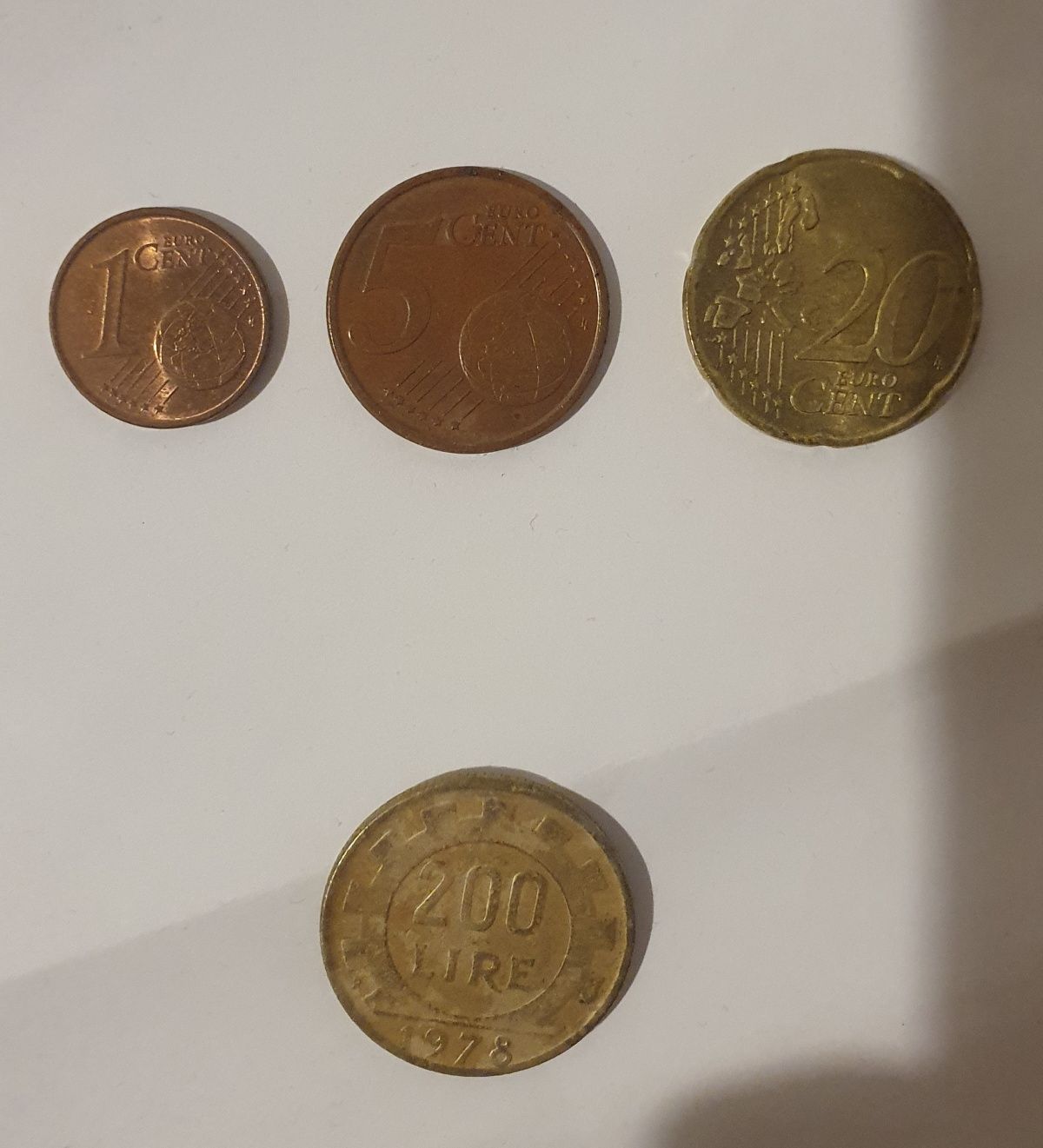 Продам монети euroCent та Lire