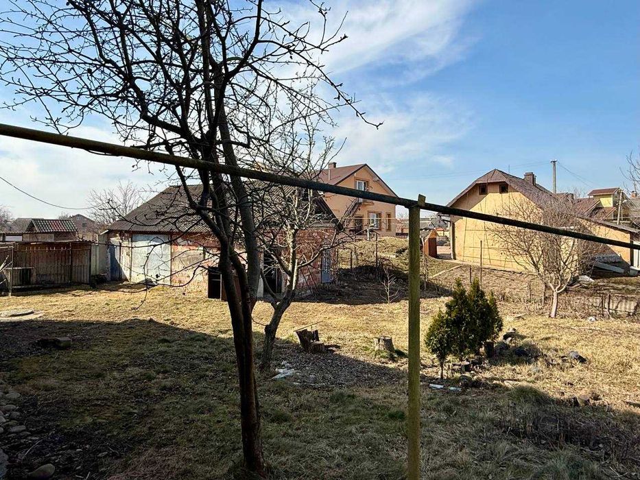 Продається приватний будинок в 5-ти хв. від Івано-Франківська