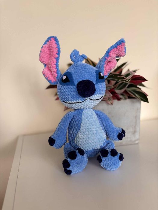 Maskotka na szydełku stitch