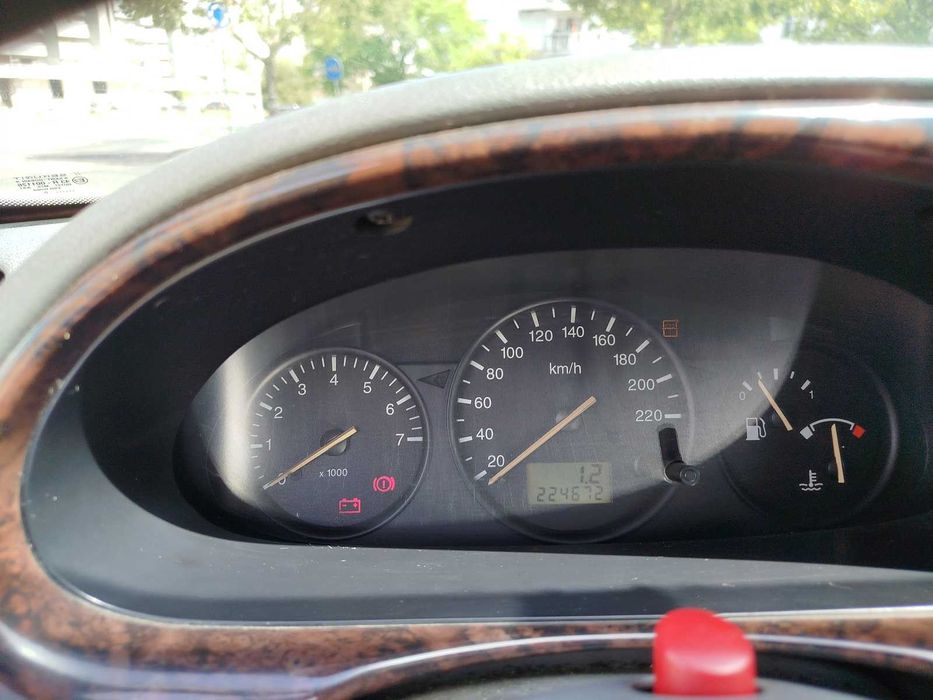 Ford Fiesta 1.25 Ghia - 2000 - inspeção até 26 de março de 2026