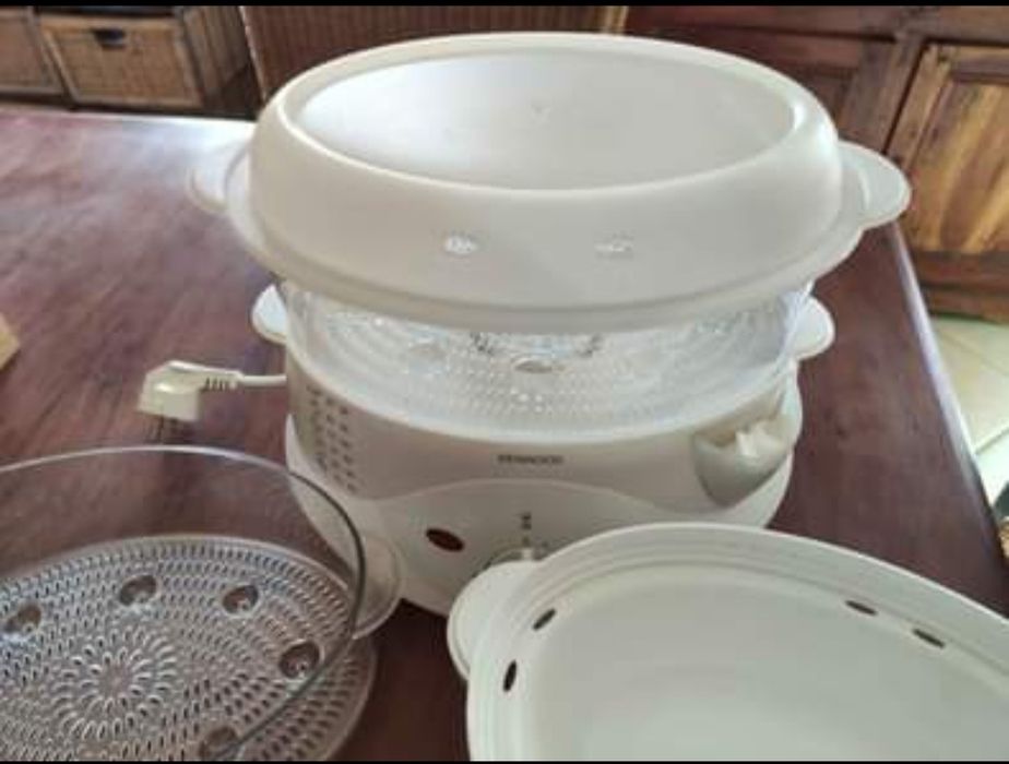Maquina de cozer a vapor marca Kenwood