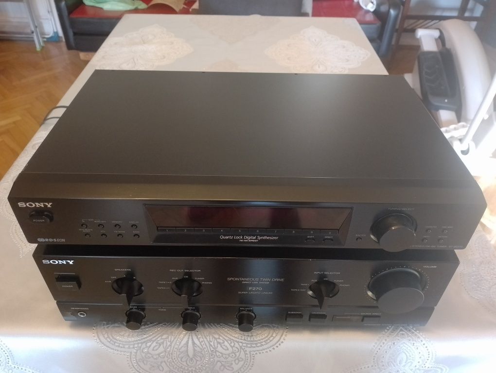 Sony tuner cyfrowy ST-SE570