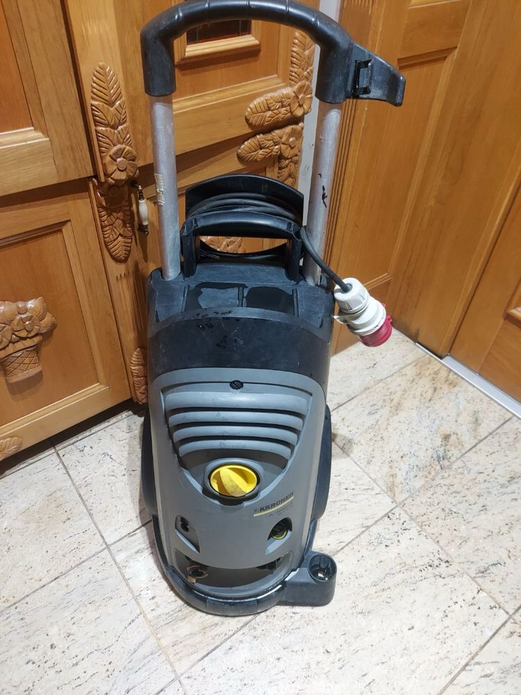 Myjka ciśnieniowa Karcher Professional HD 7/18-4m