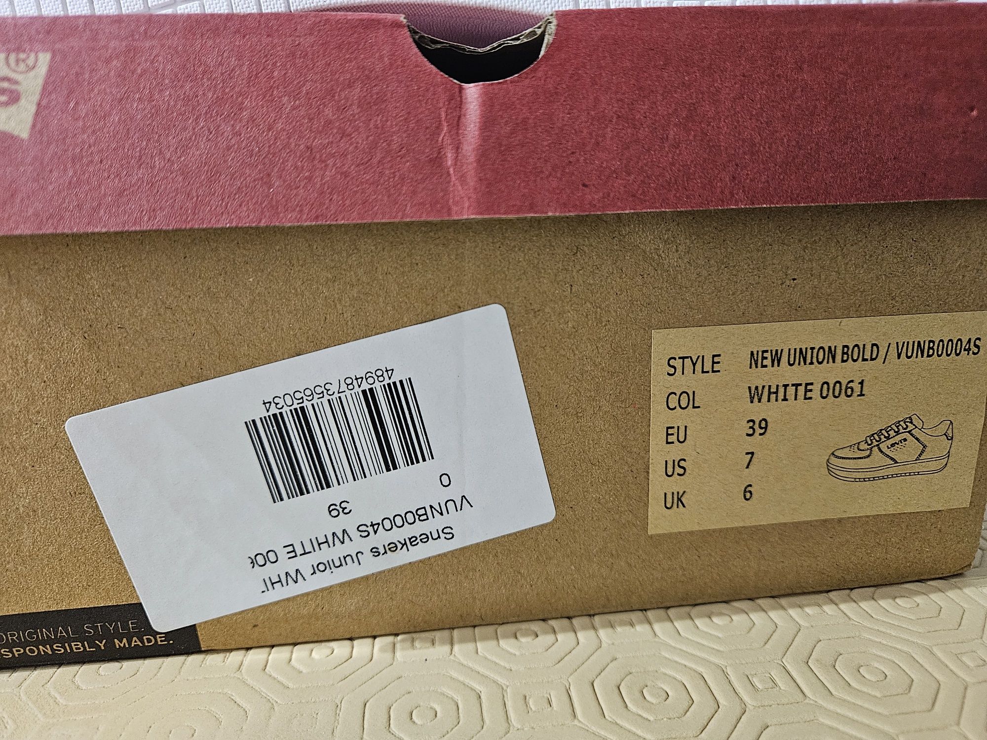 Tenis Levis Kids - Nº 39 mas calçam 40 - Novos