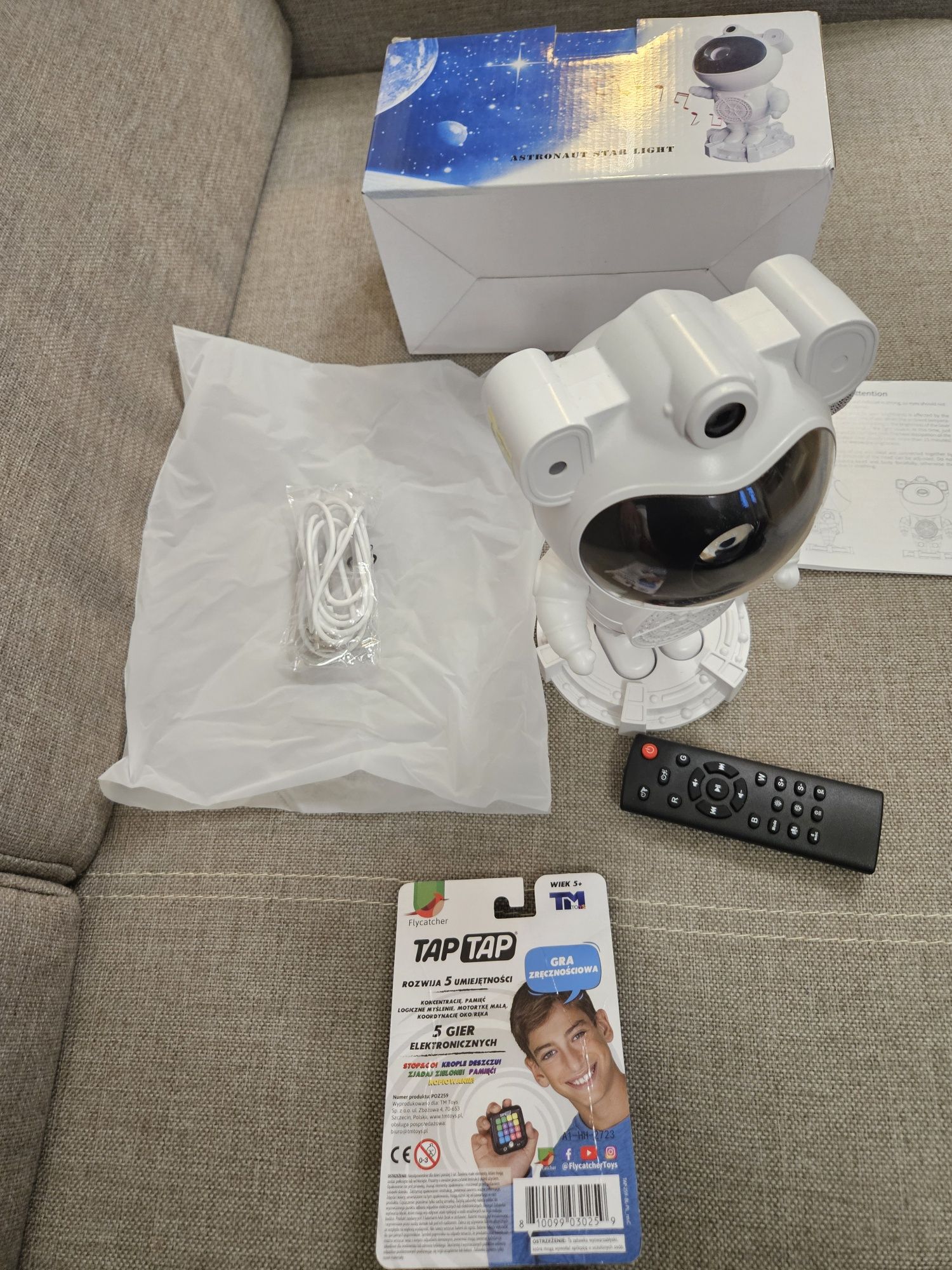 Projektor gwiazd ASTRONAUTA głośnik BLUETOOTH Lampka Led Laser +grat