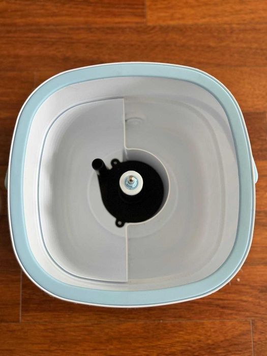 Mop Obrotowy Z Wiadrem Płaski Rotacyjny Czysta Brudna Woda Wyciskacz