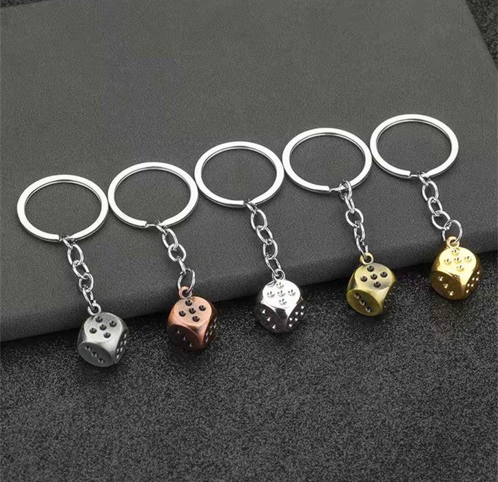 Брелок "Кубик гральний"