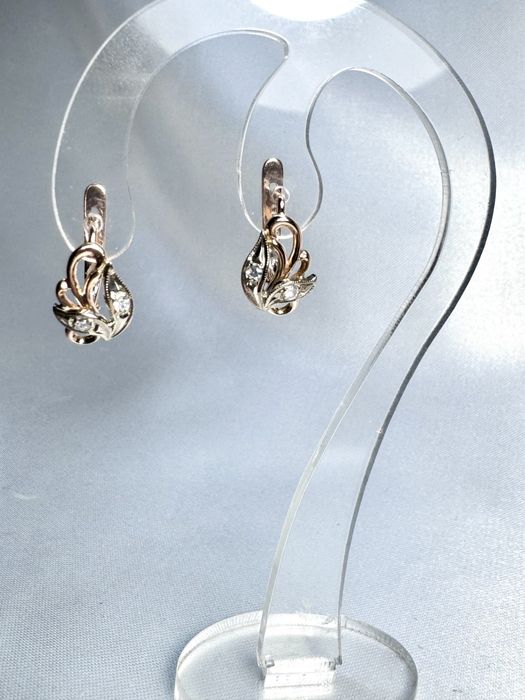 Золоті радянські сережки з діамантами