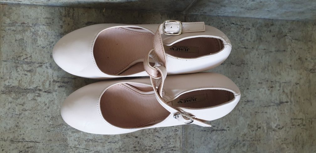 Buty na obcasie Jumex 39
