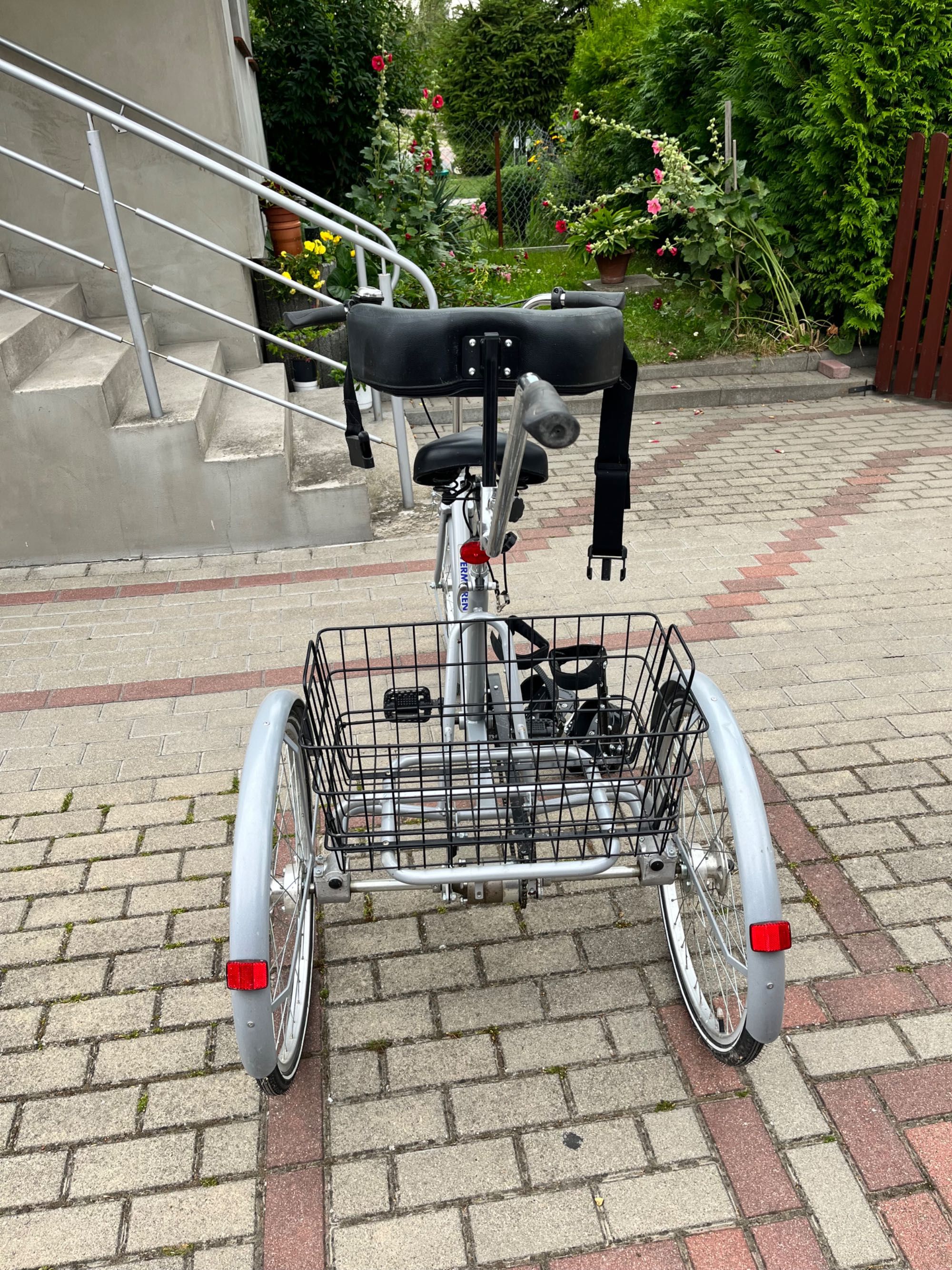 Rower rehabilitacyjny trójkołowy trójkołowiec Vermeiren dużo dodatków