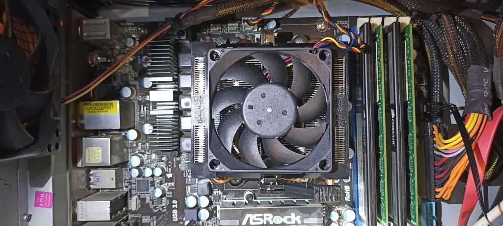 komputer  asrock 970 extreme 4 + AMD Athlon FX - 8320