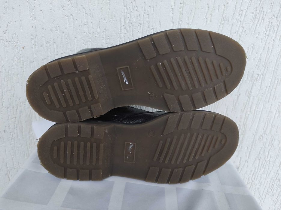 Кожанние ботинки Dr.Martens, Varese р.39