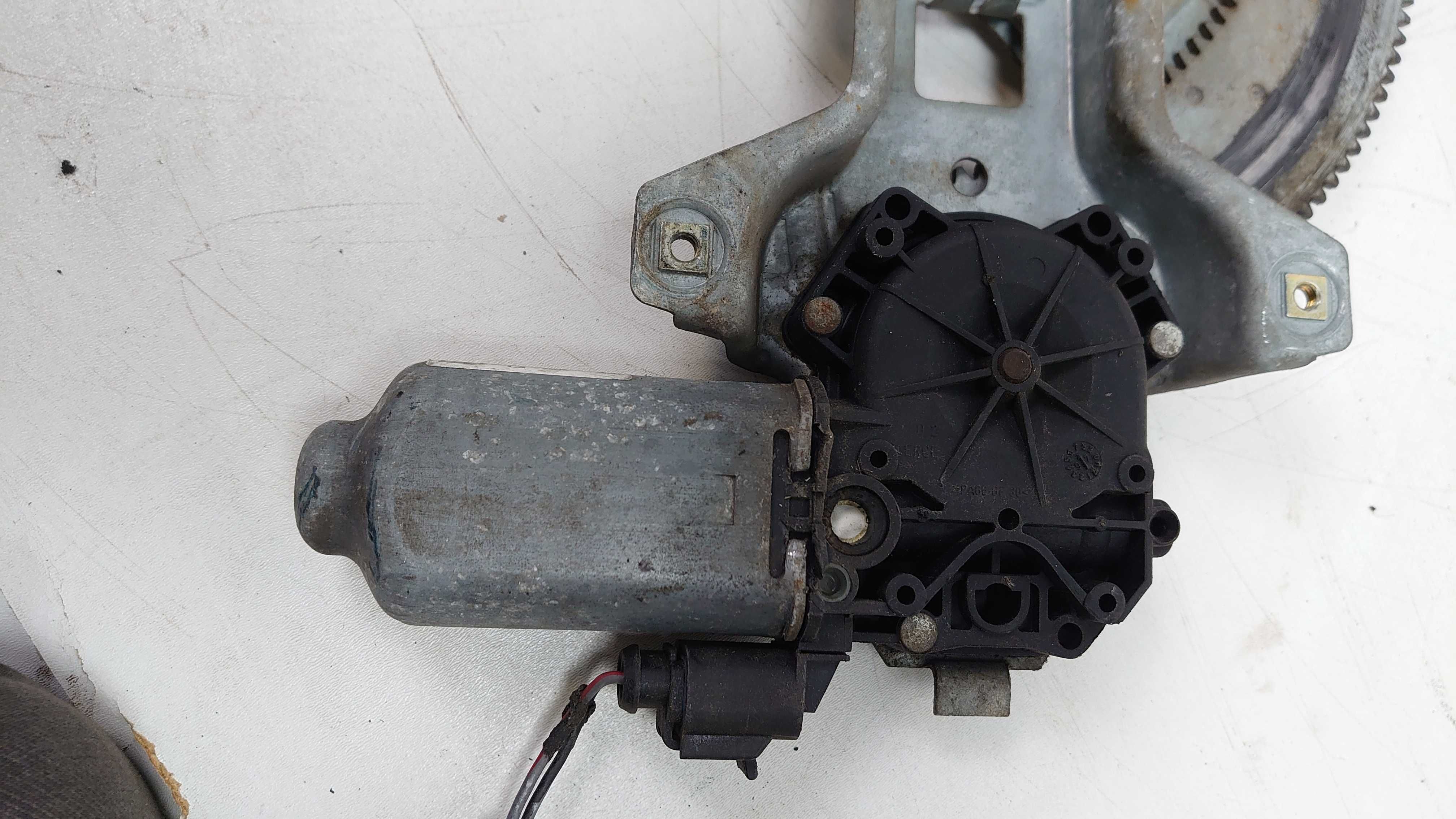 LANCIA KAPPA Mechanizm Szyby Prawy Przód 2 PIN
