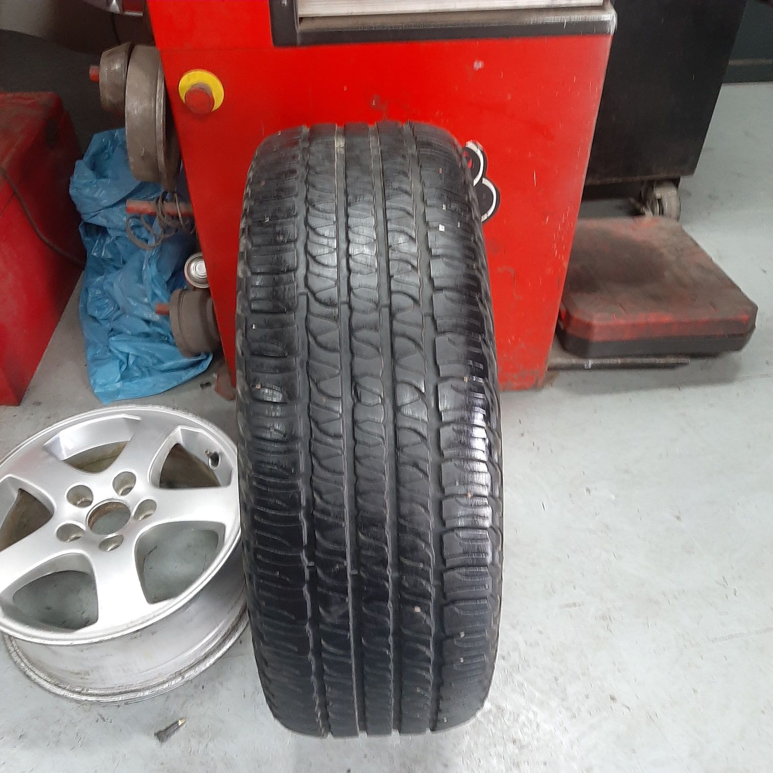 Opona Letnia GOODYEAR FORTERA HL P245/65R17 105S