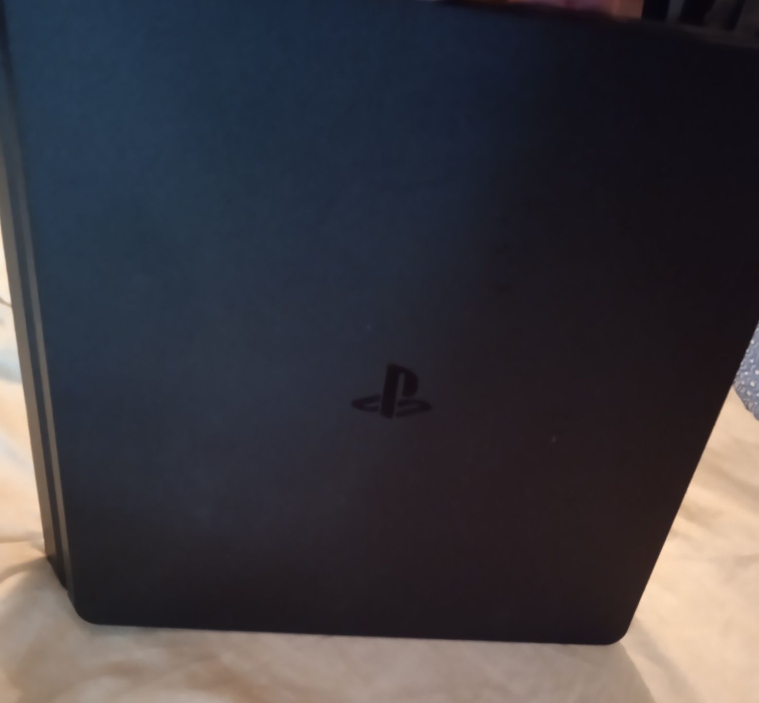 СРОЧНО Playstation 4 Slim 500GB