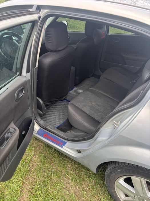 RENAULT megan  2005.